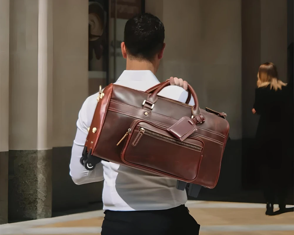 luggage bag with wheels